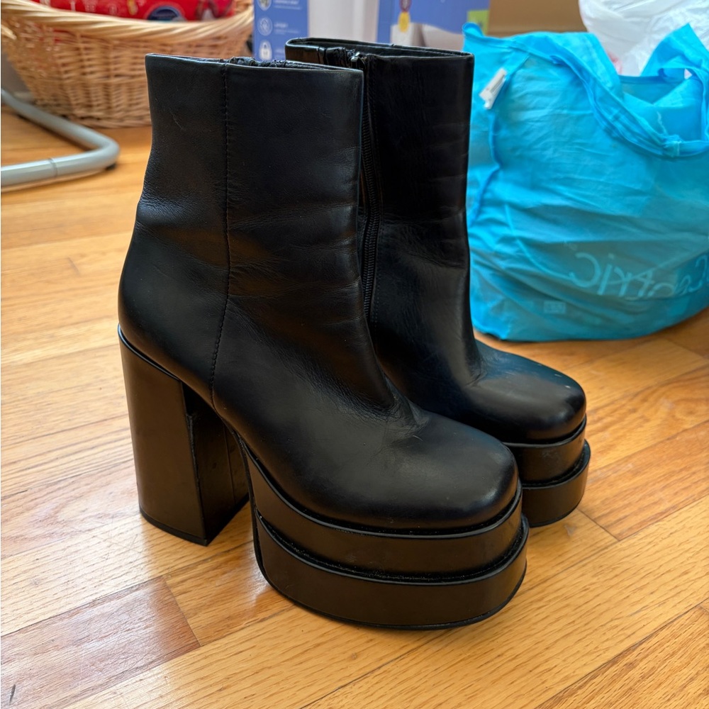 Black Platform Ankle Boots